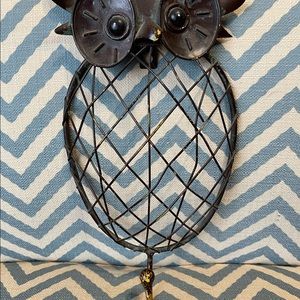 Owl wall decoration